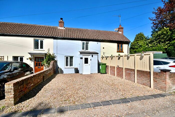 2 Bedroom Terraced House For Sale In Church Road, Tilney St Lawrence, King's Lynn, PE34