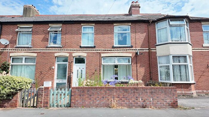 3 Bedroom Terraced House For Sale In Chudleigh Road, Kingsteignton, TQ12
