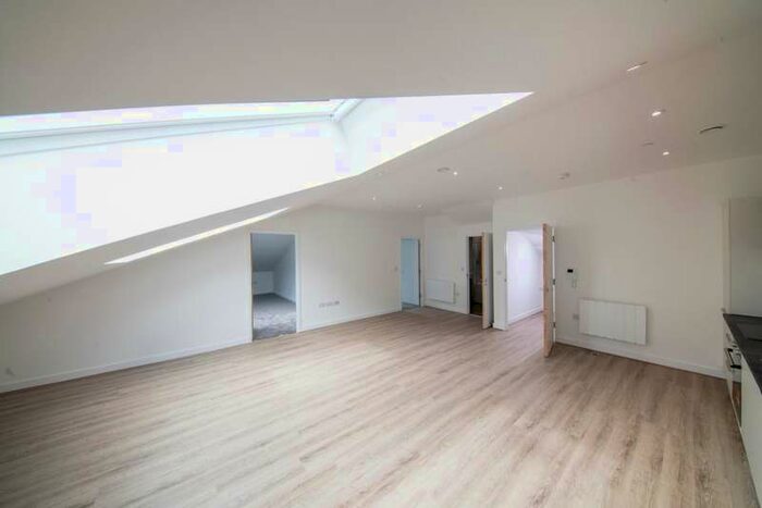 2 Bedroom Flat To Rent In Springfield House, Basingstoke, RG23