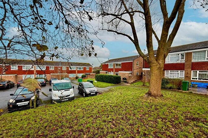 1 Bedroom Flat For Sale In Harebell Close, Eastbourne, East Sussex, BN23