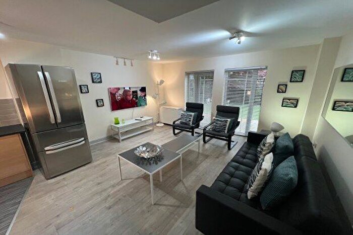 4 Bedroom Property To Rent In Mackworth Street, Manchester, M15