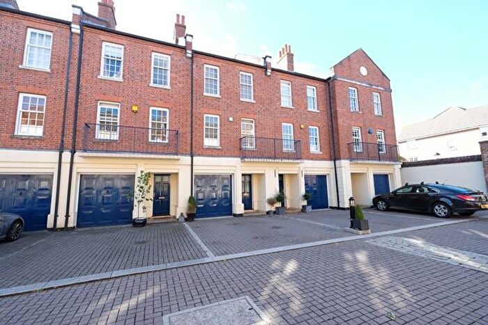 3 Bedroom Terraced House To Rent In Drakes Court, Marchwood, Southampton, SO40