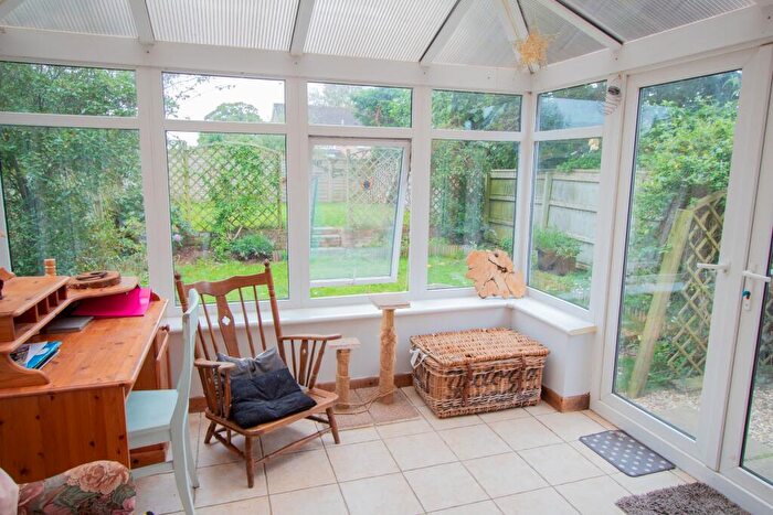 3 Bedroom Semi-Detached House For Sale In York Crescent, Feniton, EX14