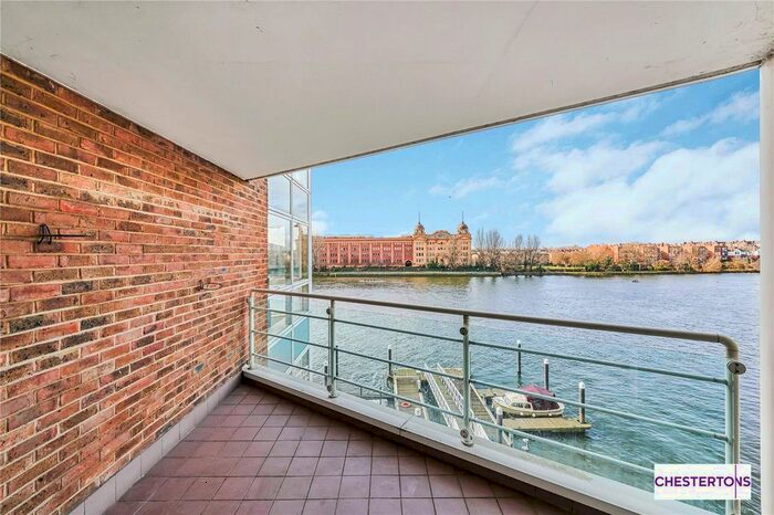 2 Bedroom Flat To Rent In King Henrys Reach, Manbre Road, London, W6