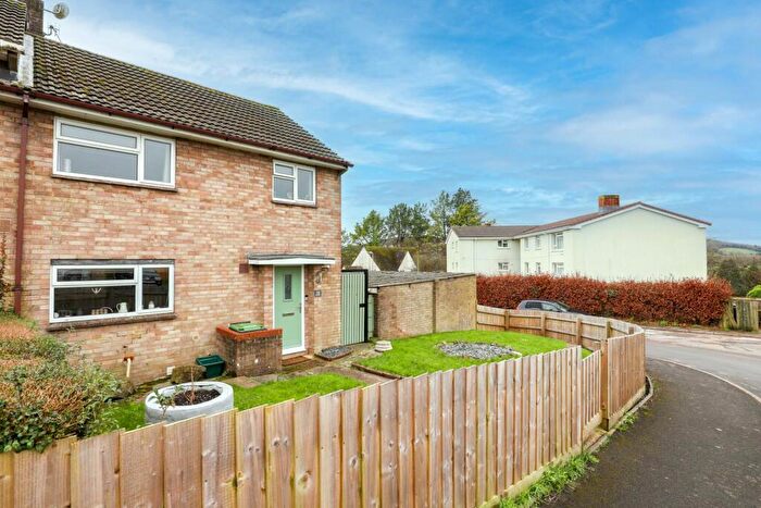 2 Bedroom End Of Terrace House For Sale In Hod View, Stourpaine, DT11