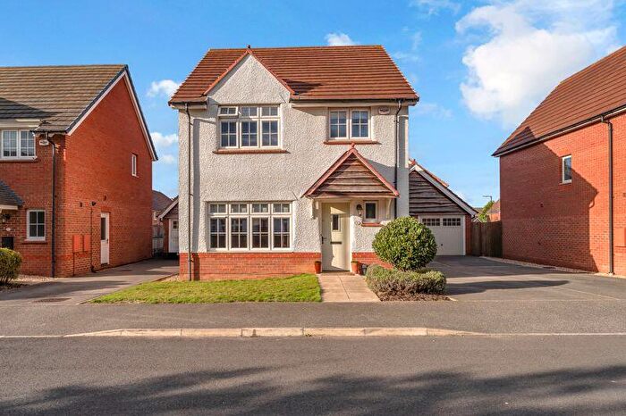4 Bedroom Detached House For Sale In Rinovia Drive, Scartho Top, DN33