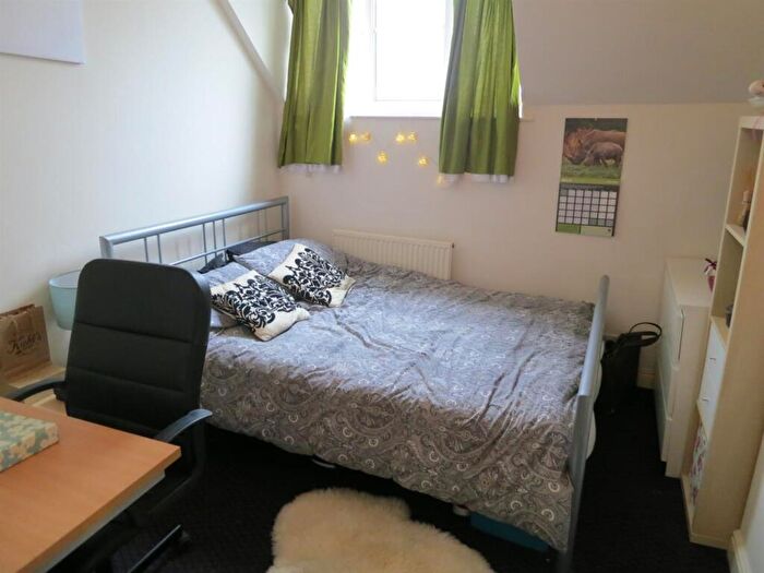 2 Bedroom Apartment To Rent In Copson Street, Withington, M20