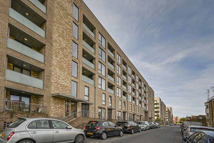 Studio To Rent In Blair Street, Poplar, London, E14
