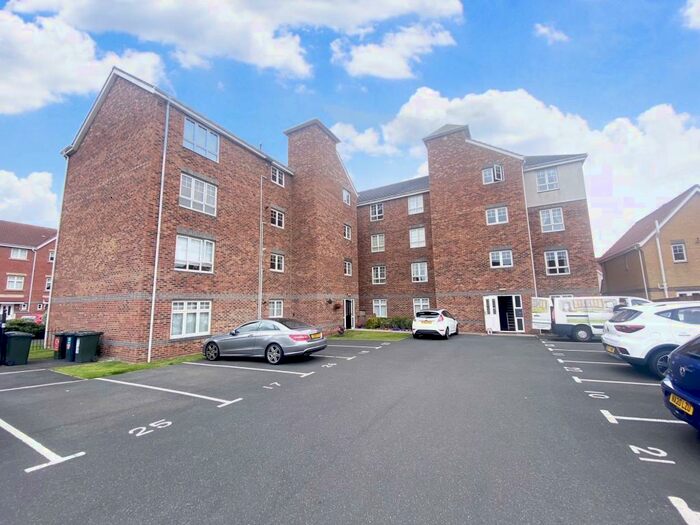 3 Bedroom Apartment To Rent In Newington Drive, Preston Grange, NE29