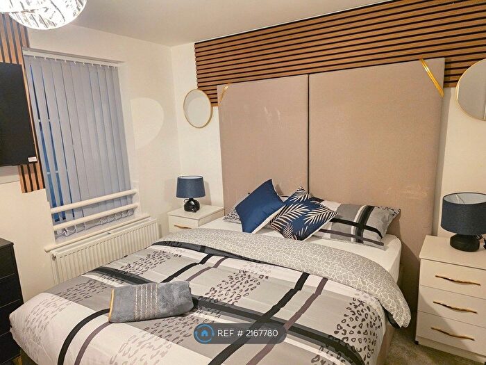 4 Bedroom Terraced House To Rent In Sandpiper Drive, Houndstone, Yeovil, BA22