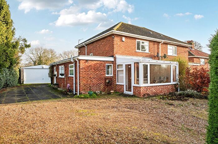 3 Bedroom Semi-Detached House For Sale In Church Lane, Barford, Norwich, NR9