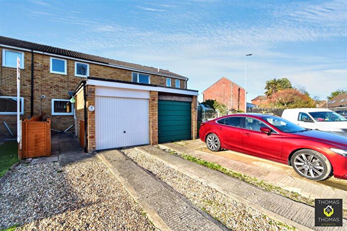 2 Bedroom Terraced House For Sale In Armscroft Gardens, Gloucester, GL2