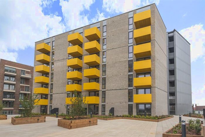 2 Bedroom Flat To Rent In Machine Works House, Pressing Lane, Hayes, UB3