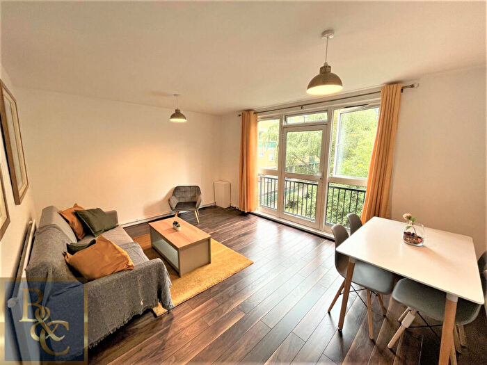 3 Bedroom Maisonette To Rent In Hickleton, Camden Street, London, NW1