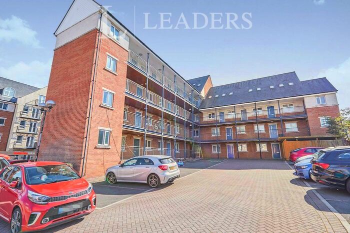3 Bedroom Apartment To Rent In Rowleys Mill, Uttoxeter New Road, DE22