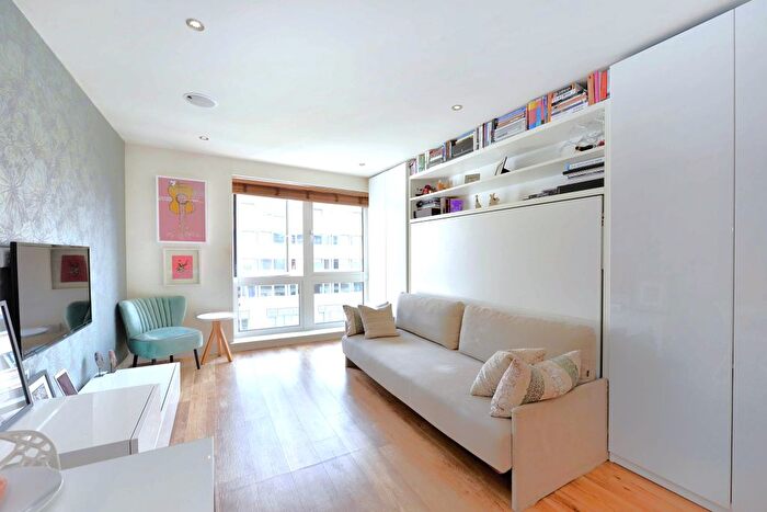 Studio To Rent In Park Street, SW6