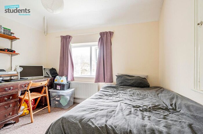5 Bedroom Semi-Detached House To Rent In Manton Road, Brighton, East Sussex, BN2