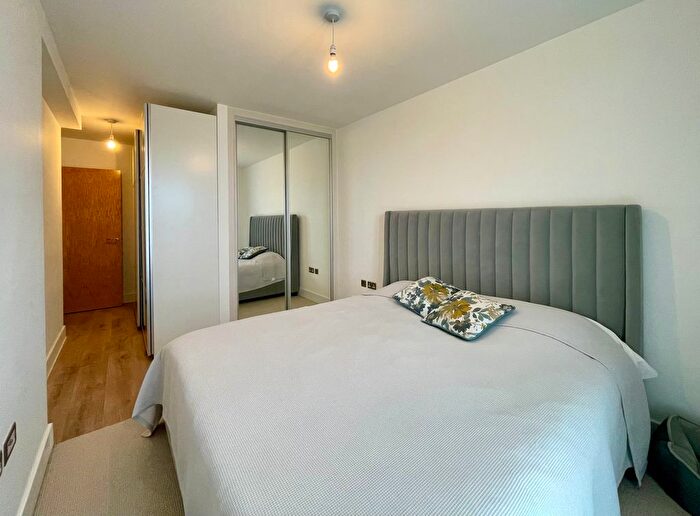 1 Bedroom Flat For Sale In Masters Court, Lyon Road, Harrow, HA1