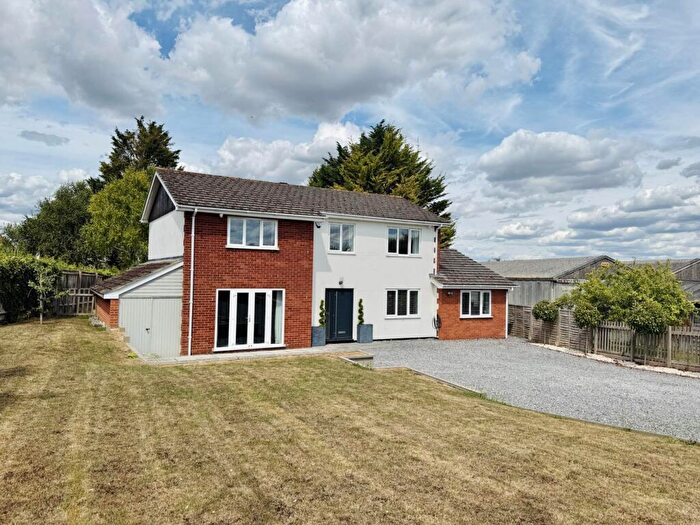 4 Bedroom Detached House For Sale In Reading Road, Harwell, OX11
