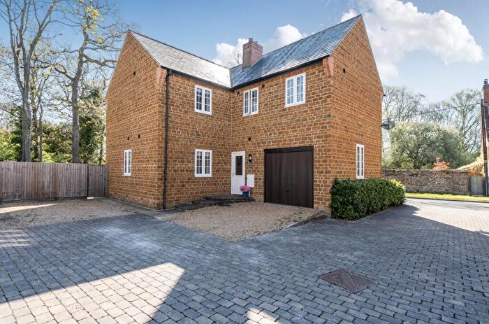 4 Bedroom House For Sale In Banbury Road, Charwelton, Daventry, NN11