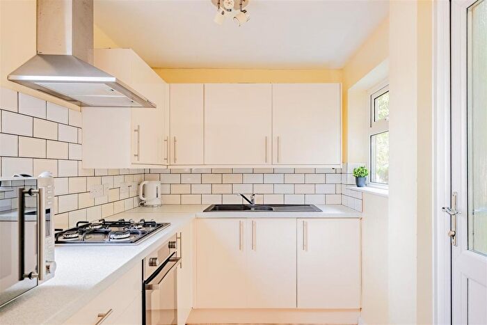 6 Bedroom Property To Rent In Haycombe Drive, Bath, BA2