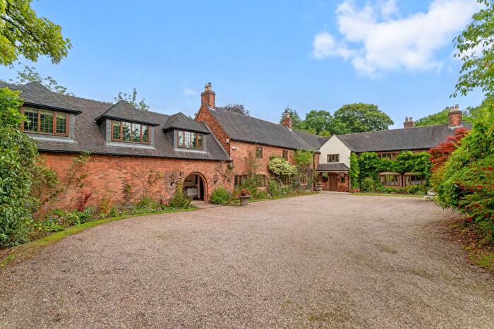 6 Bedroom Detached House For Sale In Roman Lane, Little Aston Park, B74