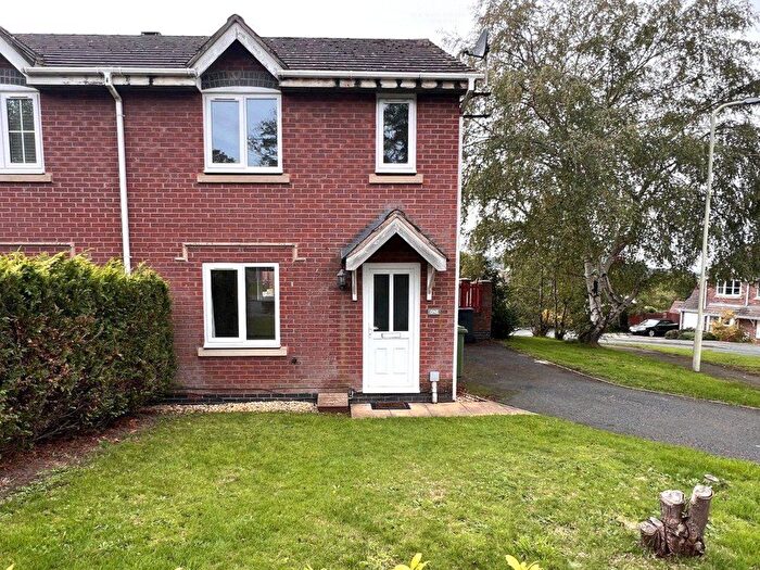3 Bedroom Semi-detached House To Rent In Cornflower Grove, Ketley, Telford, Shropshire, TF1