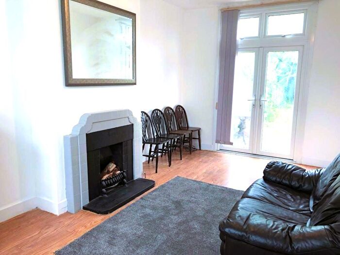 3 Bedroom Terraced House To Rent In Babbacombe Gardens, Ilford, IG4