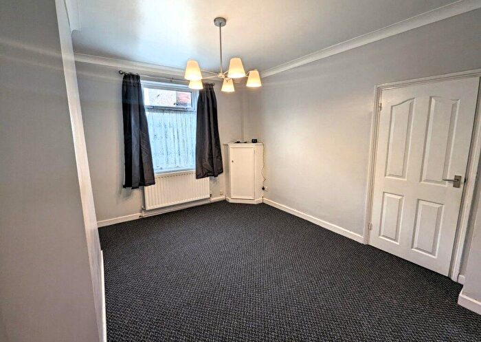 3 Bedroom Terraced House To Rent In Glover Street, Crewe, CW1