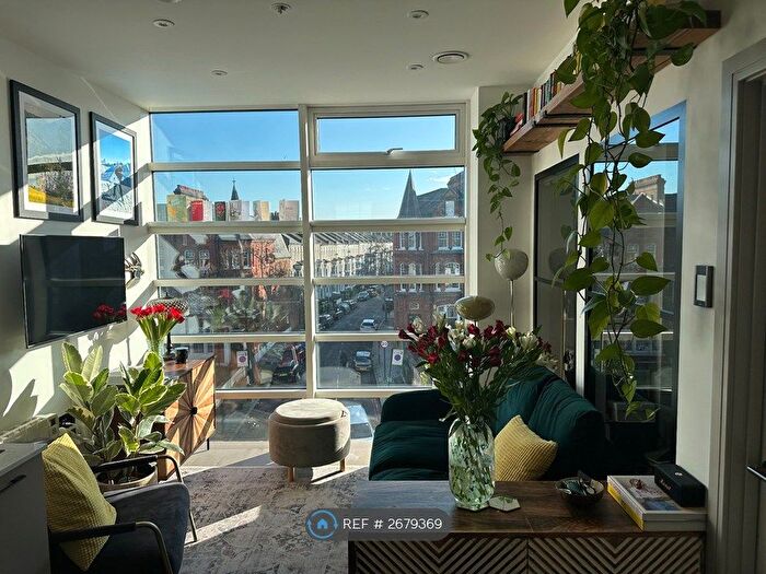 1 Bedroom Flat To Rent In Colwell House, London, SW9