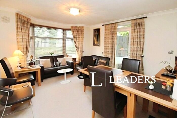 2 Bedroom House To Rent In London Road, Stoke-on-Trent, Staffordshire, ST4