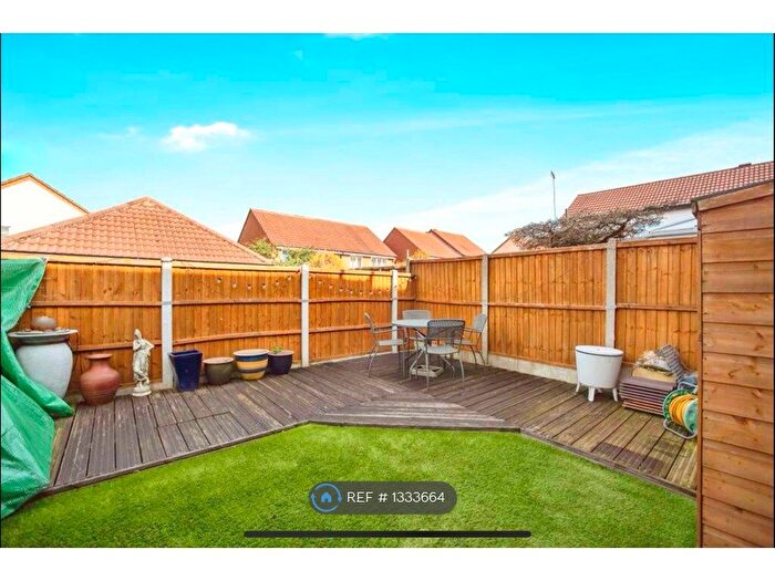 1 Bedroom End Of Terrace House To Rent In Caravel Close, Grays, RM16