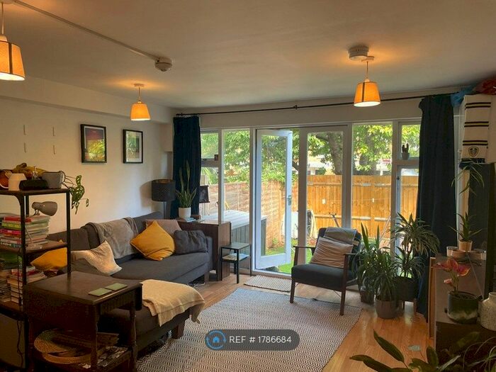 1 Bedroom Flat To Rent In Ridley Road, London, E8