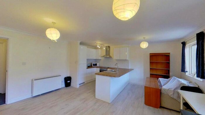 1 Bedroom Flat To Rent In Durward Street, Whitechapel, London, E1