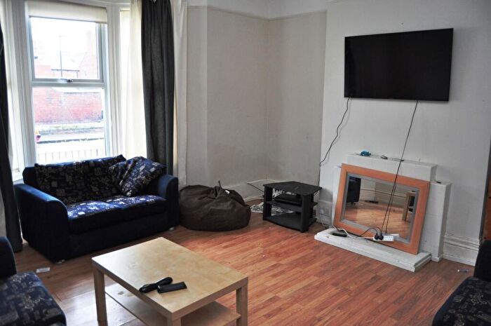 7 Bedroom Detached House To Rent In Queens Terrace, Newcastle Upon Tyne, NE2