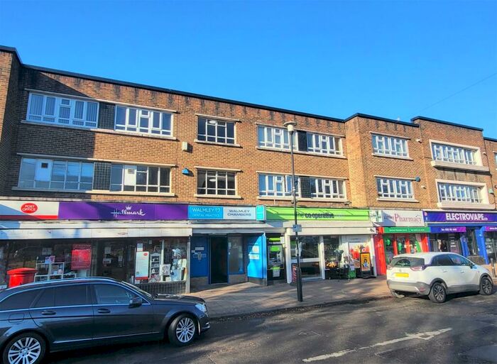 3 Bedroom Flat To Rent In Walmley Chambers, Walmley Close, Sutton Coldfield, B76