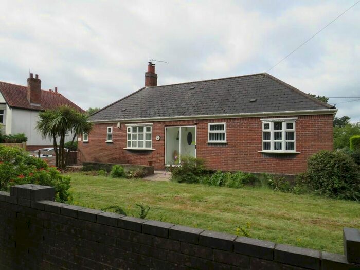 3 Bedroom Bungalow For Sale In Pipers Lane, Nuneaton, CV10