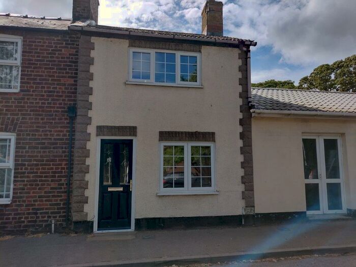 2 Bedroom Terraced House To Rent In Church Street, Holbeach, PE12