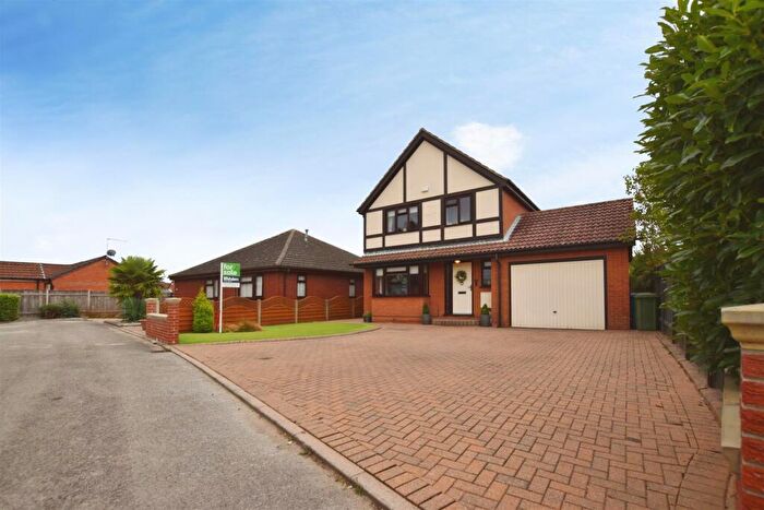 4 Bedroom Detached House For Sale In The Woodlands, Hedon, HU12