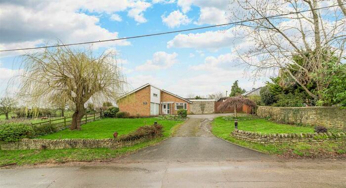4 Bedroom Detached Bungalow For Sale In Chequers Lane, Grendon, NN7