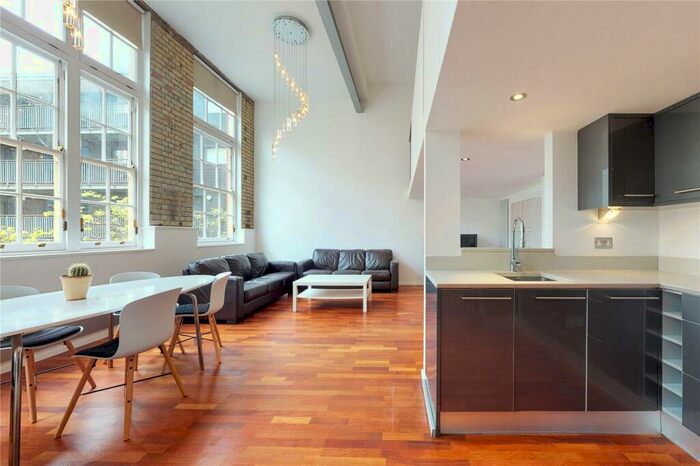 2 Bedroom Apartment To Rent In Clark Street, Stepney Green, London, E1