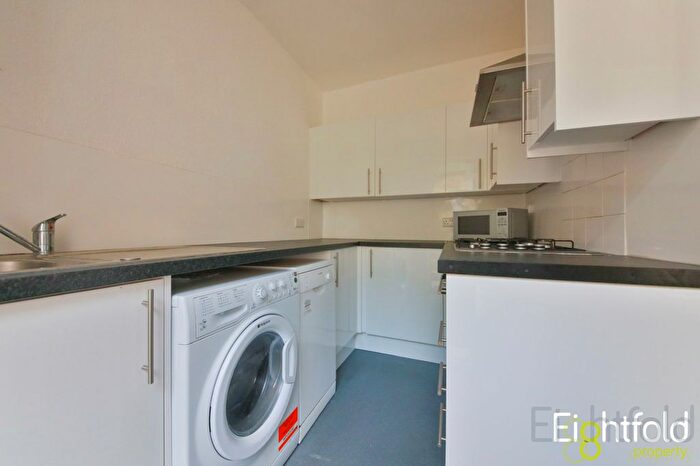 6 Bedroom Terraced House For Sale In Coombe Road, Brighton, BN2