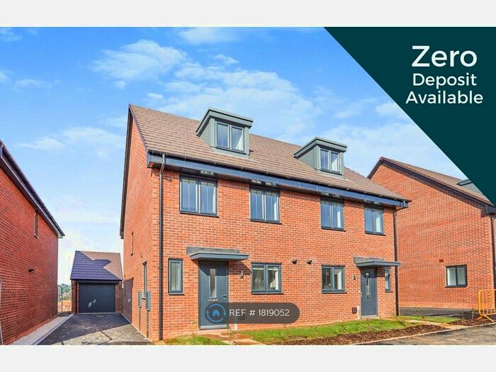 4 Bedroom Semi-Detached House To Rent In Robert Adam Road, Derby, DE22