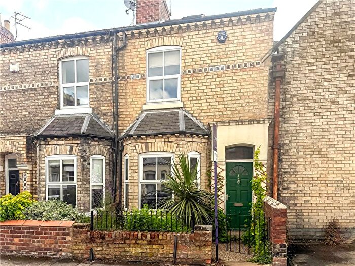 2 Bedroom Terraced House For Sale In Neville Terrace, York, North Yorkshire, YO31