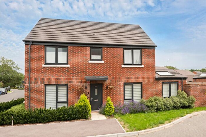 3 Bedroom Detached House For Sale In Botleys Road, Ottershaw, Surrey, KT16
