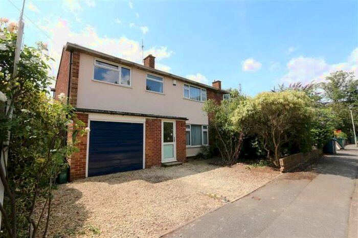 5 Bedroom Semi-Detached House To Rent In Coolidge Close, Headington, OX3
