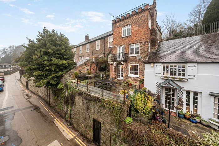 4 Bedroom Terraced House For Sale In Waterside, Knaresborough, HG5