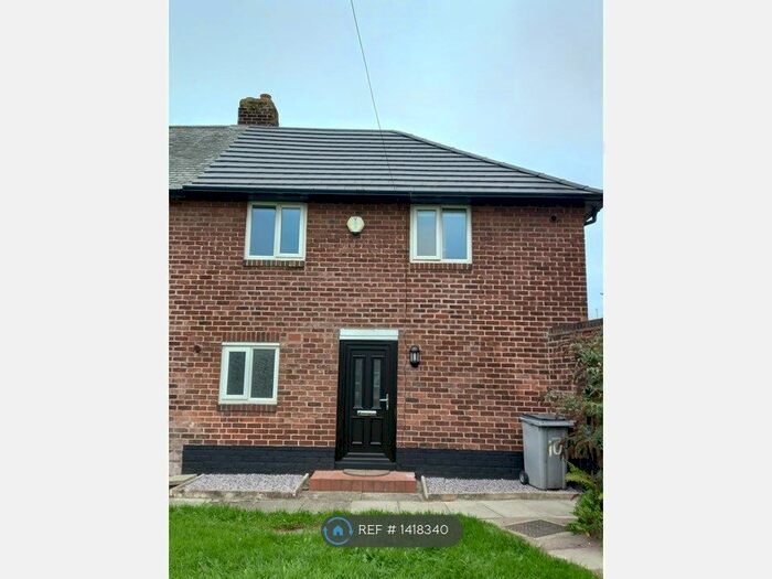 3 Bedroom Semi-Detached House To Rent In Redhouse Bank, Wirral, CH48