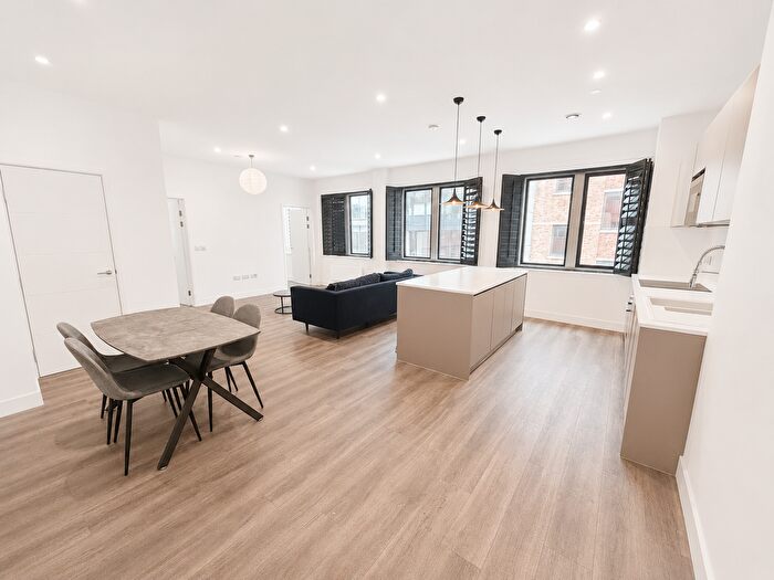 2 Bedroom Flat To Rent In Lightwell, Cornwall Street, Birmingham, B3