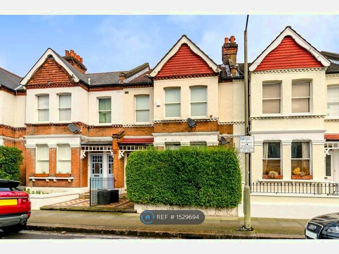 2 Bedroom Maisonette To Rent In Ravenstone Street, London, SW12